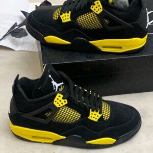Jordan 4 Retro Thunder